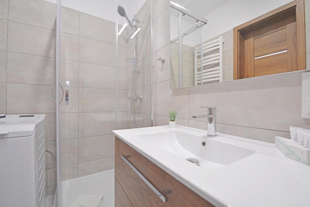 Apartamenty Bryza - Apartament Sun Towers 27 Świnoujście Exteriör bild